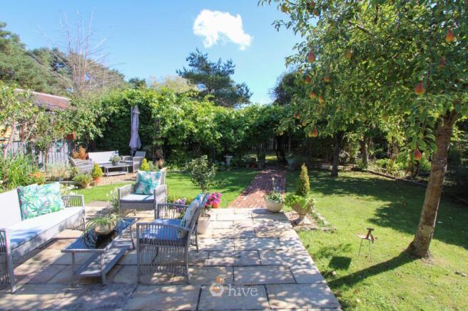 4 bed Detached Bungalow for sale Image 6