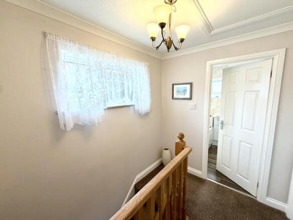 3 bed Semi-Detached for sale Image 5