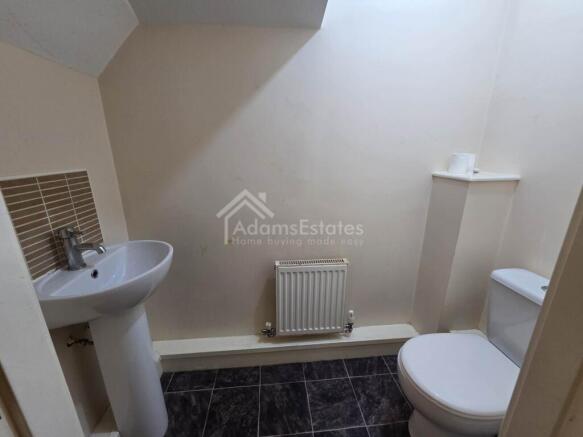 4 bed Terraced for sale Image 12