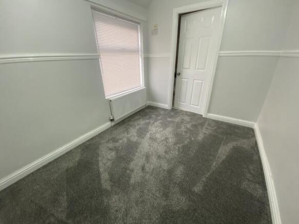 3 bed House to rent Image 9