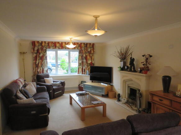 Lounge/dining Room