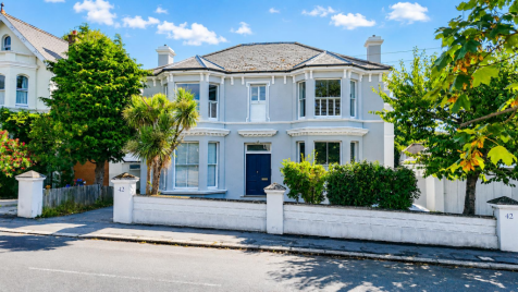 St. Helens Park Road, Hastings