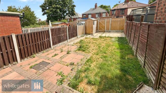 2 bed Terraced to rent Image 12