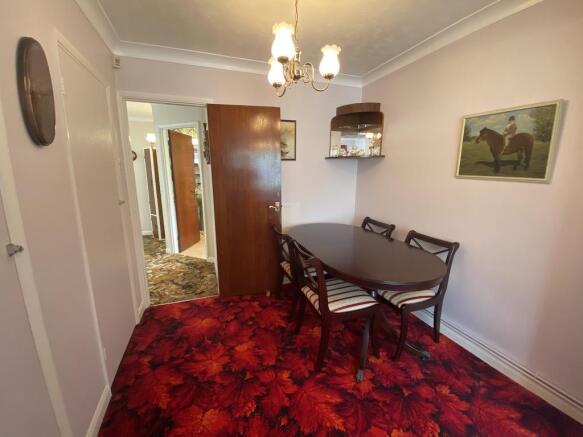 Dining Room.JPG