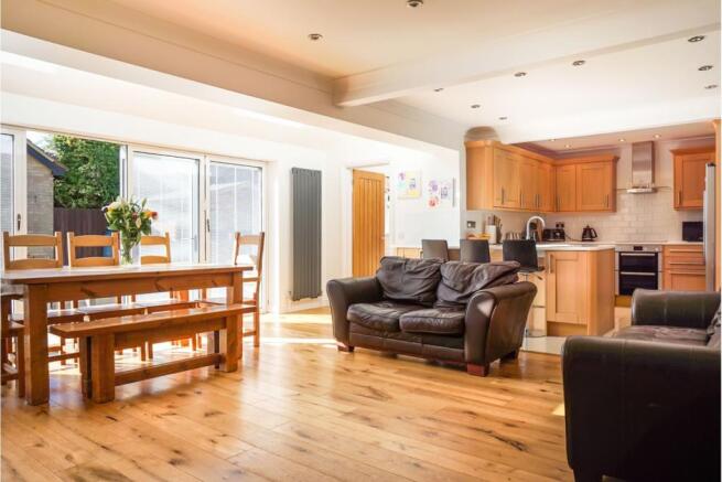 Kitchen/Dining Room