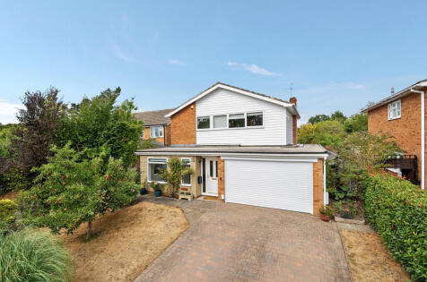 Ellis Farm Close, Woking, Surrey, GU22