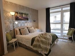 Flat 17, 42 Anchorage Point, Cuba Street, London E14 8NE
