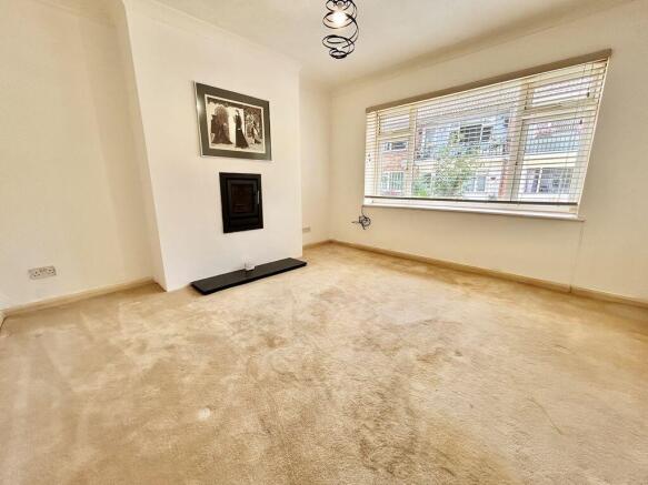 Bedroom / Lounge