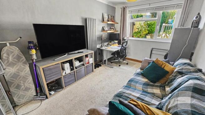 Photo 3
