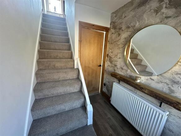3 bed Semi-Detached for sale Image 10