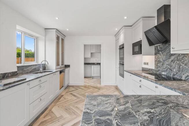 Kitchen / Dining Room