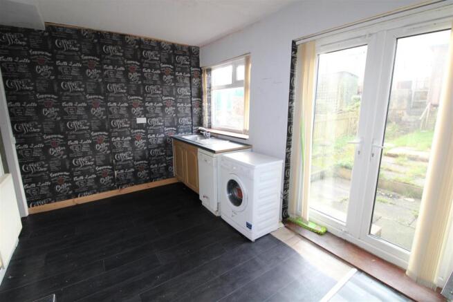 Dining kitchen