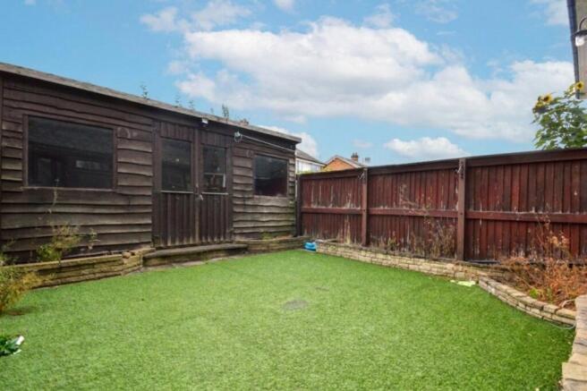 3 bed Town House to rent Image 10
