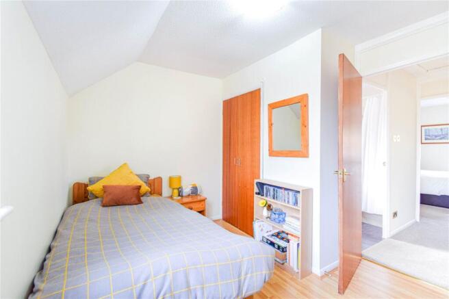 Cherry Orchard, Great Shefford, Hungerford, Berkshire, RG17 photo 5