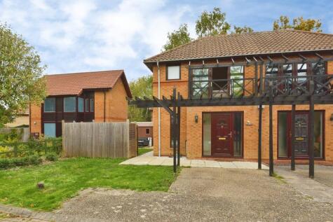 Cockerell Grove, Shenley Lodge, Milton Keynes