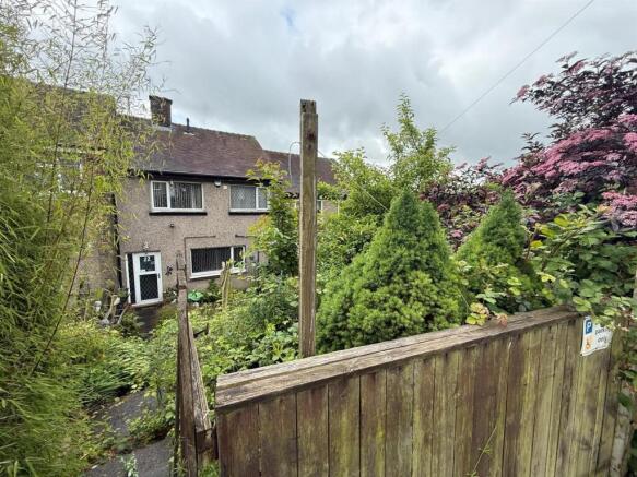 3 bed Not Specified for sale Image 7