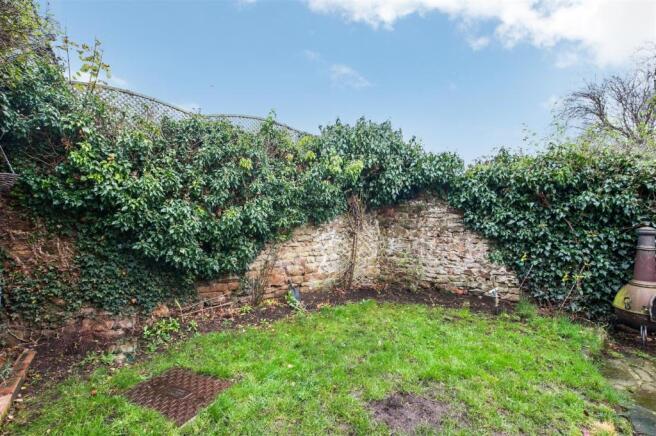 Farthing Cottage-3.j