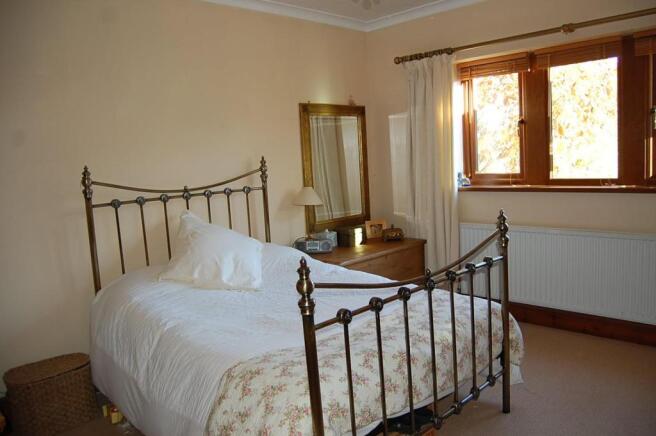 gf  bedroom1