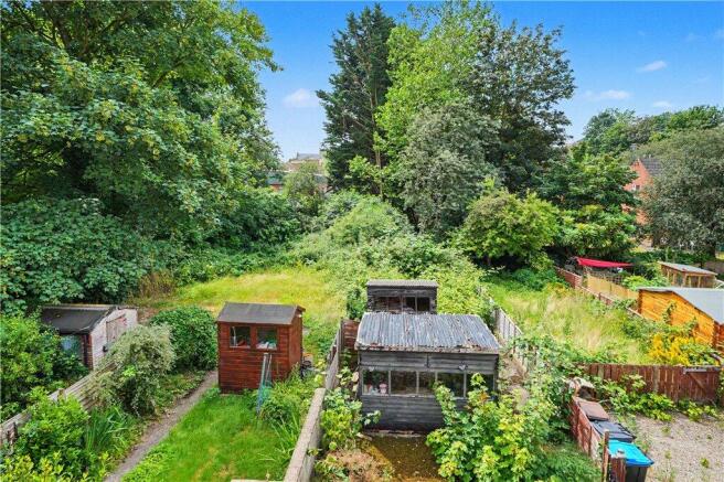 3 bed Terraced for sale Image 7