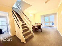 9, Pine Walk, Birmingham B31 2JL