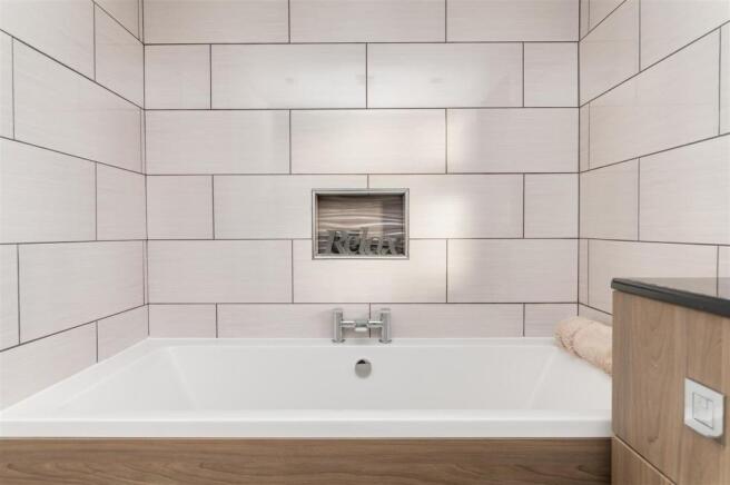 HOUSE BATHROOM