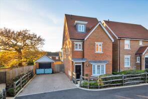 10, Rafferty Drive, Tunbridge Wells TN2 5GS