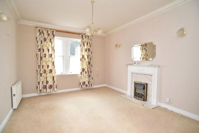 2 bed Apartment for sale Image 4