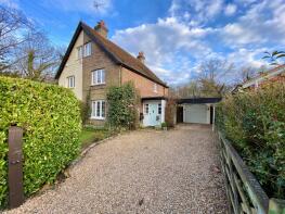 Shomer Cottage, Fisher Lane, Chiddingfold, Godalming GU8 4TE