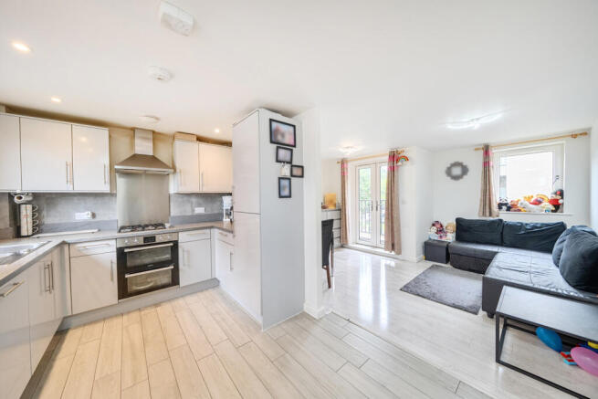 1471527-11-6a26bd...