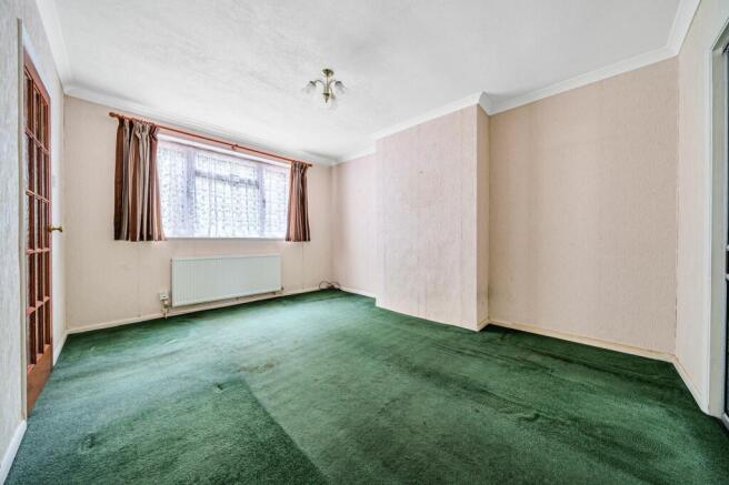 Living Room (2)