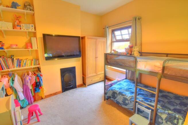 Photo 8