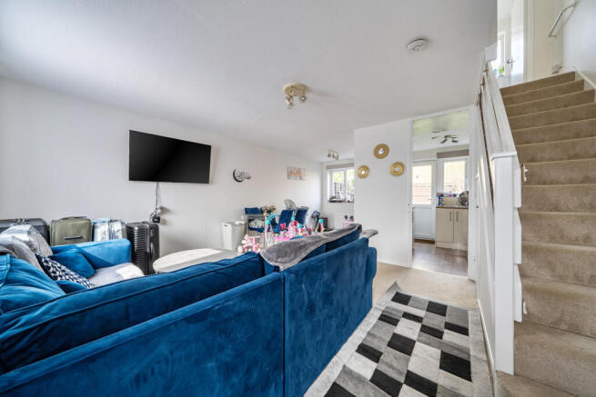 1424070-13-69c141...