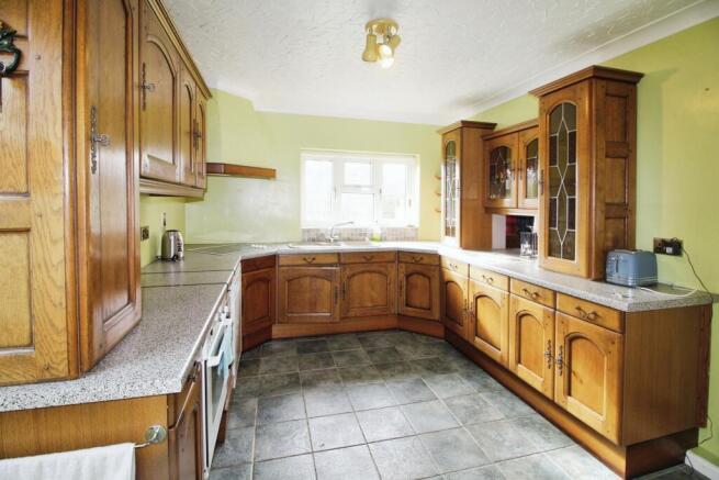 Kitchen,.JPG