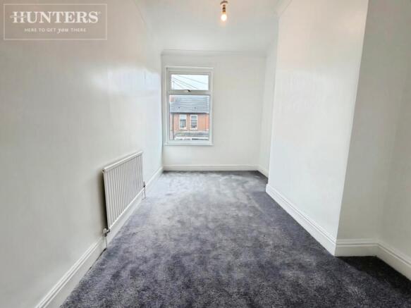 3 bed House to rent Image 6