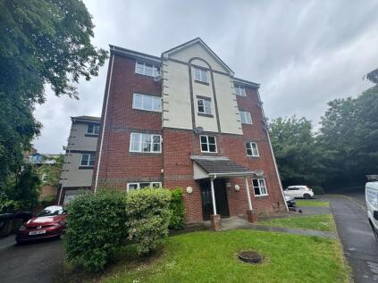 Stratton Court