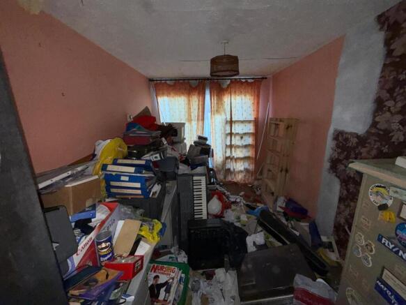 WhatsApp Image 2025-12-16 at 09.35.25 (7) (002).jp