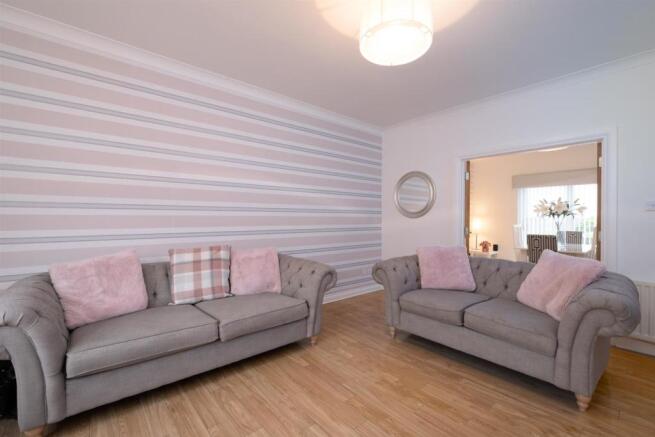 023-10 Baxter Brae, Cleland, ML1 5FG.jpg