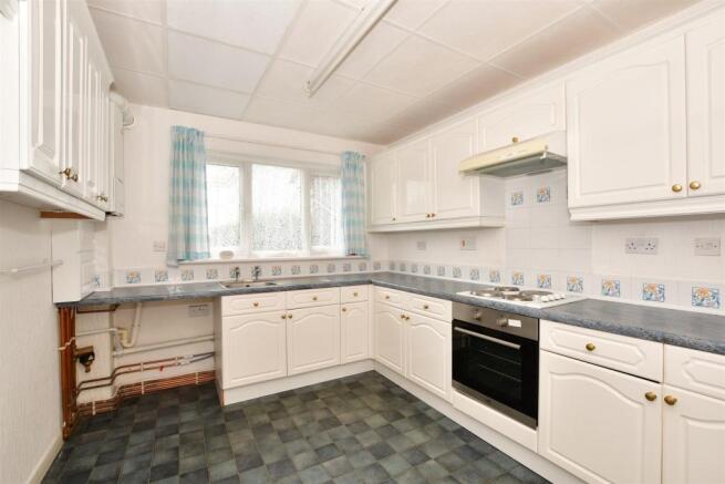 Kitchen/ Breakfast Room