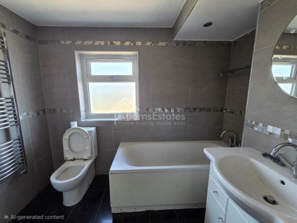 4 bed Semi-Detached to rent Image 10