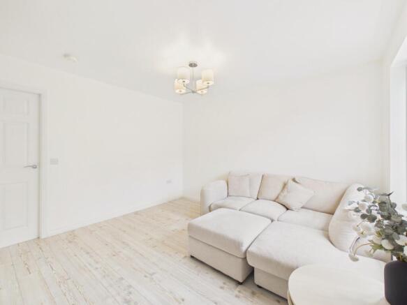 2 bed Terraced for sale Image 5