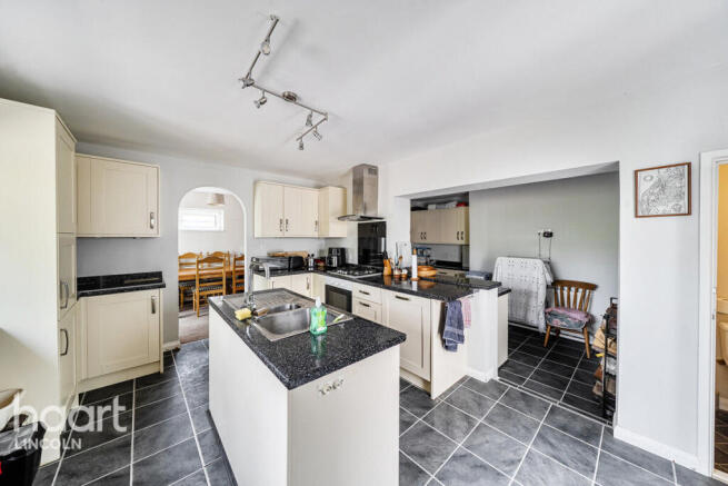 Laburnum Drive, Cherry Willingham photo 4