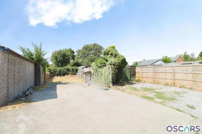 3 bed Terraced for sale Image 10