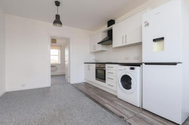 Lounge/Kitchen