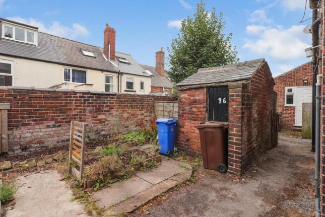 3 bed Terraced for sale Image 7