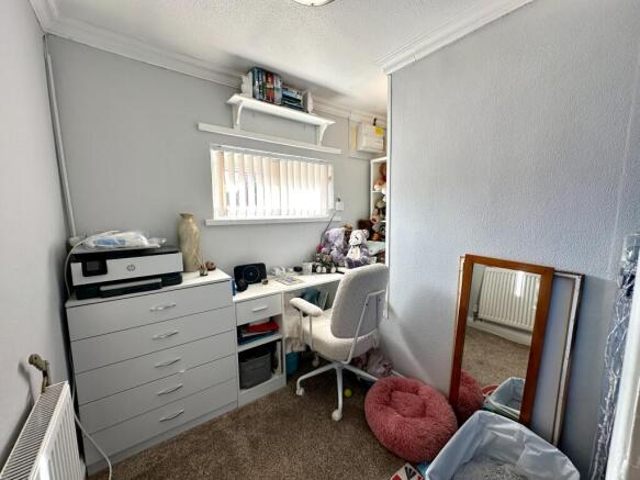 Woden Road South, Wednesbury, WS10 photo 4