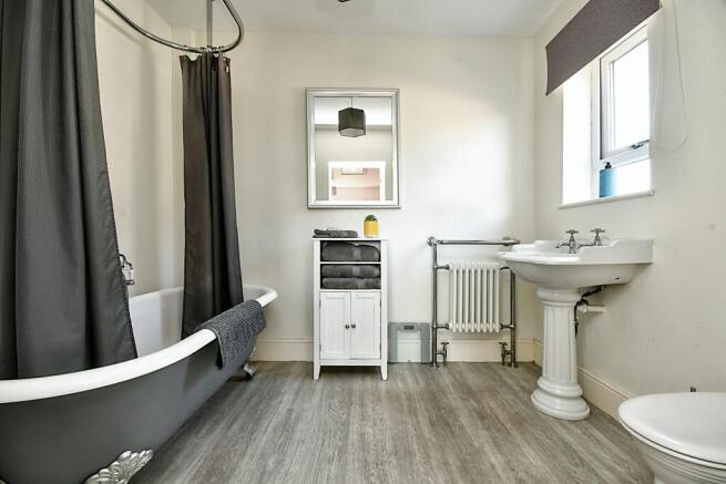 Master En-suite