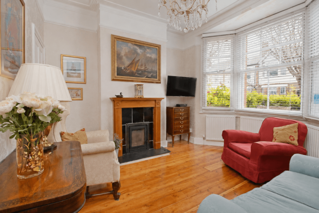 3 bed terraced house to rent Hollies Road, Ealing