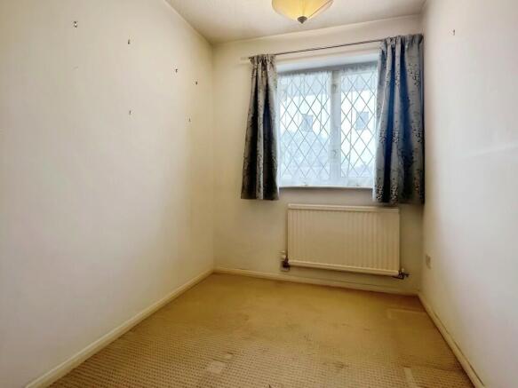 d7814a1c-Bedroom ...