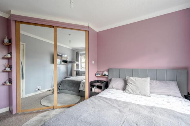 2 bed Semi-Detached Bungalow for sale Image 7