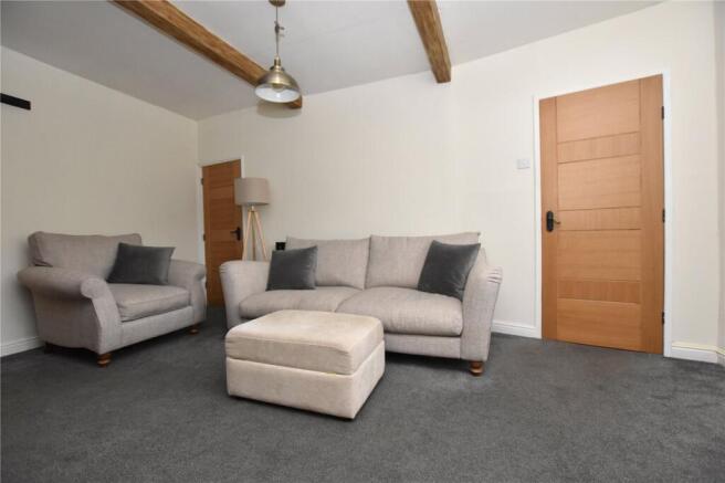 2 bed Town House for sale Image 12